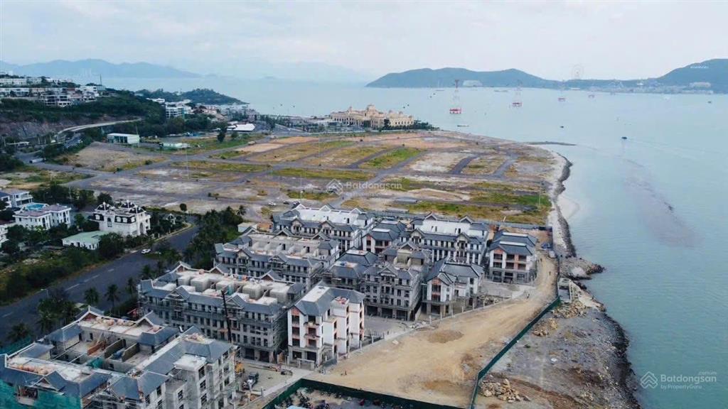 Mở bán vinhomes pearl bay nha trang (vin phú quý)  sổ lâu dài  gía đầu tư đợt 1.  0919 733 ***