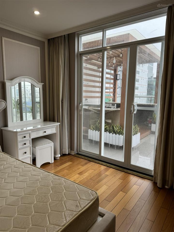 Bán căn hộ cc giá siêu hời tại léman luxury apartments, 10,8 tỷ, 75m2, p.võ thị sáu, q3