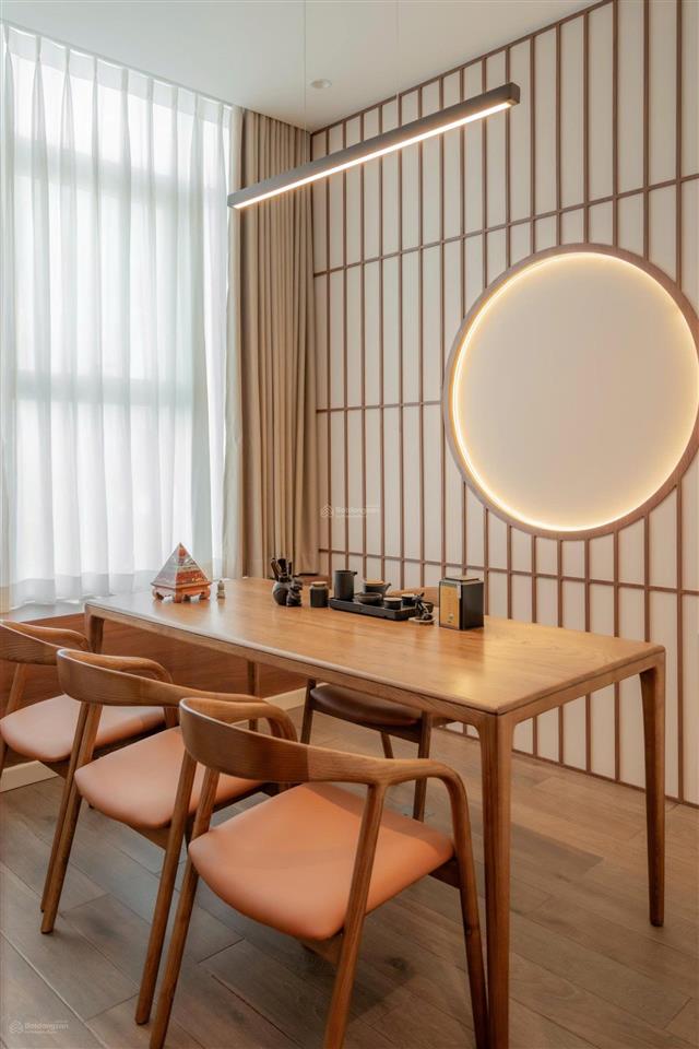 Bán căn penthouse 160m2 leman luxury full nội thất  0931 633 ***