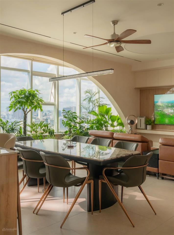 Bán căn penthouse 160m2 leman luxury full nội thất  0931 633 ***
