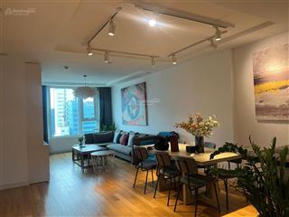 Bán căn hộ léman 3pn và kèm 2 chỗ đậu xe hơi giá 19,6 tỷ full nội thất  0931 633 ***