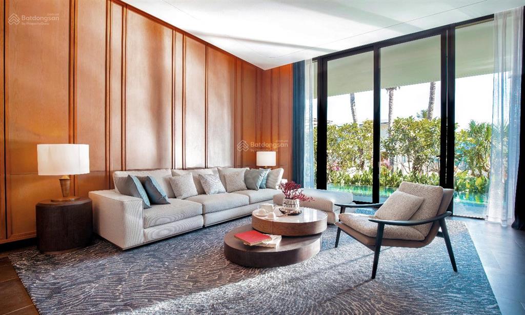 Bán biệt thự gran melia nha trang 3pn / 356.3m2 đã có sổ hồng, giá bán 38 tỷ.  0919 733 ***