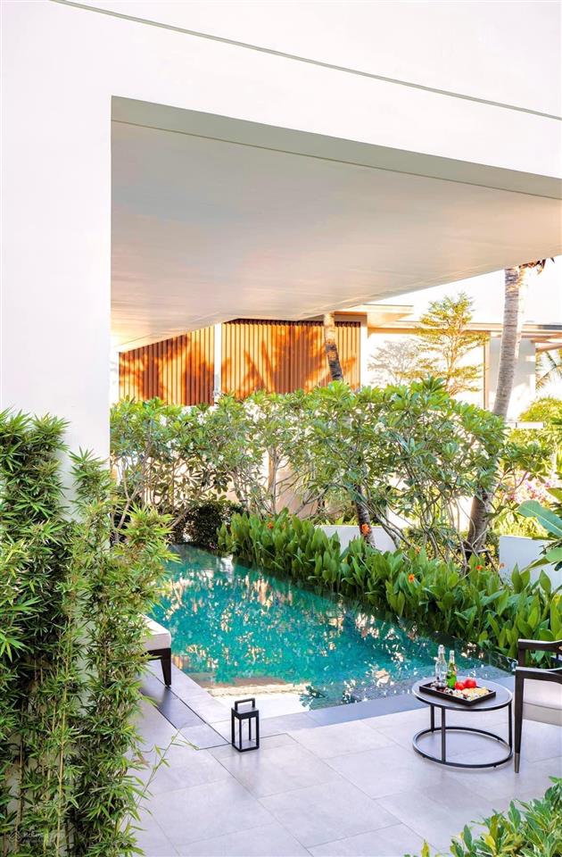 Bán biệt thự gran melia nha trang 3pn / 356.3m2 đã có sổ hồng, giá bán 38 tỷ.  0919 733 ***