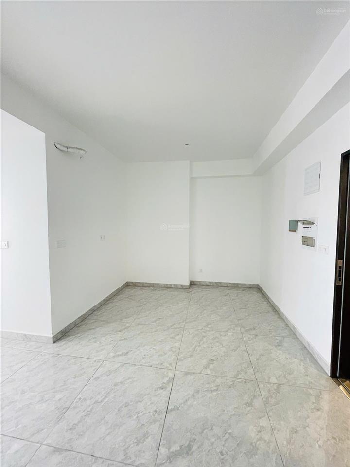 Bán cc 3pn giá tốt 7,9 tỷ tại vòng xoay trần não  lương đình của (quận 2).  0906 722 ***