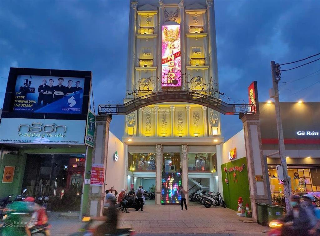 Bán tòa karaoke mt nguyễn ảnh thủ, quận 12, (dt 9x25m), kc 7 tầng, hdt 150tr/th, giá bán 50 tỷ