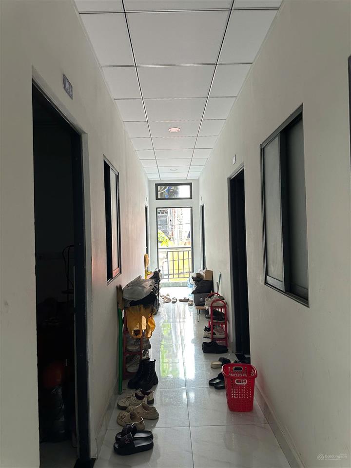 Nhà bán hxh 209/6 ql13, p26, 32pn, dt 9.5x28m, nh 15m, dtcn 285m2, 3 tầng, sổ hồng, giá 29.8 tỷ(tl)