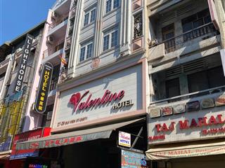 Bán khách sạn 2729 bùi viện  dt 7,8m x 19m, hầm 8 tầng, 38 pn, khai thác 700tr/tháng, giá 138 tỷ