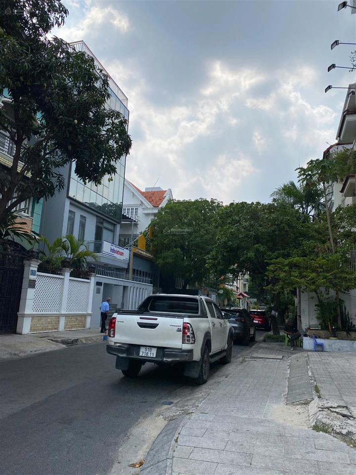 Bán nhà mặt tiền 170 hoa lan, p1, phú nhuận, (8x16m, 4 tầng), giá bán 46 tỷ(tl)