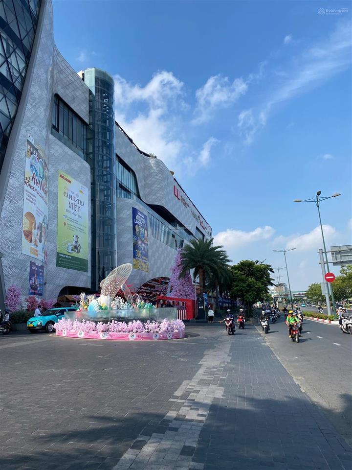 Siêu hiếm! mặt tiền phạm văn đồng (dt 12x20m), đối diện giagmall, xd 1 hầm+ 6tầng, giá 56 tỷ(tl)