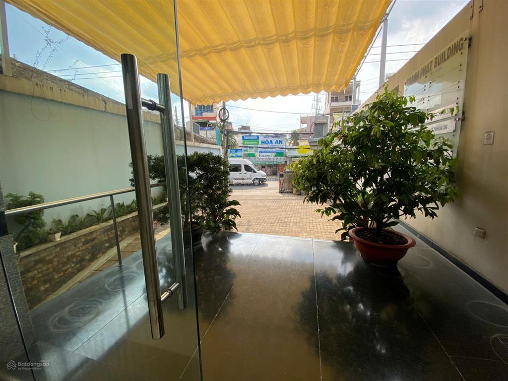 Tòa nhà building mặt tiền nơ trang long, p7, bình thạnh, dt 9x40m, hầm +8 tầng, giá thuê 230tr/th