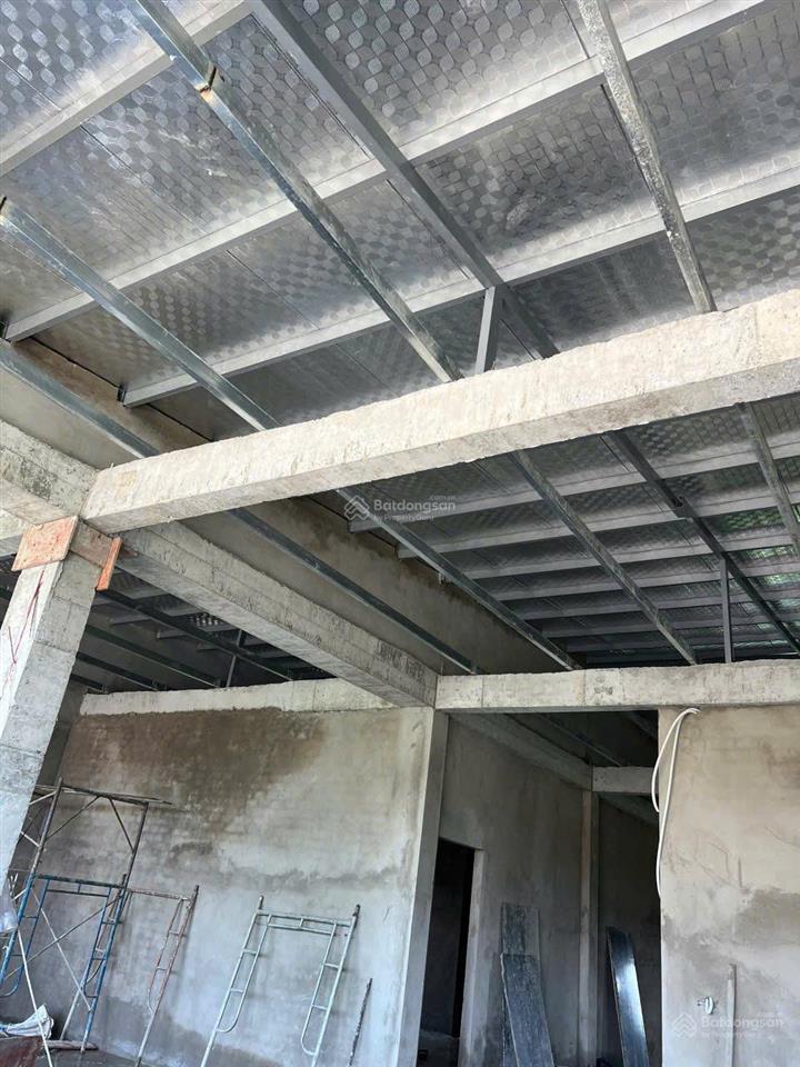 Chỉ 23 tỷ! nhà xưởng + văn phòng sát mặt tiền lê thị hà, tân xuân, 12x50m, 2 tầng
