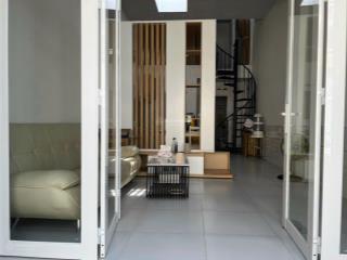 9,5 triệu  nhà đẹp hẻm 36 huỳnh thiện lộc, tân phú có 2pn.