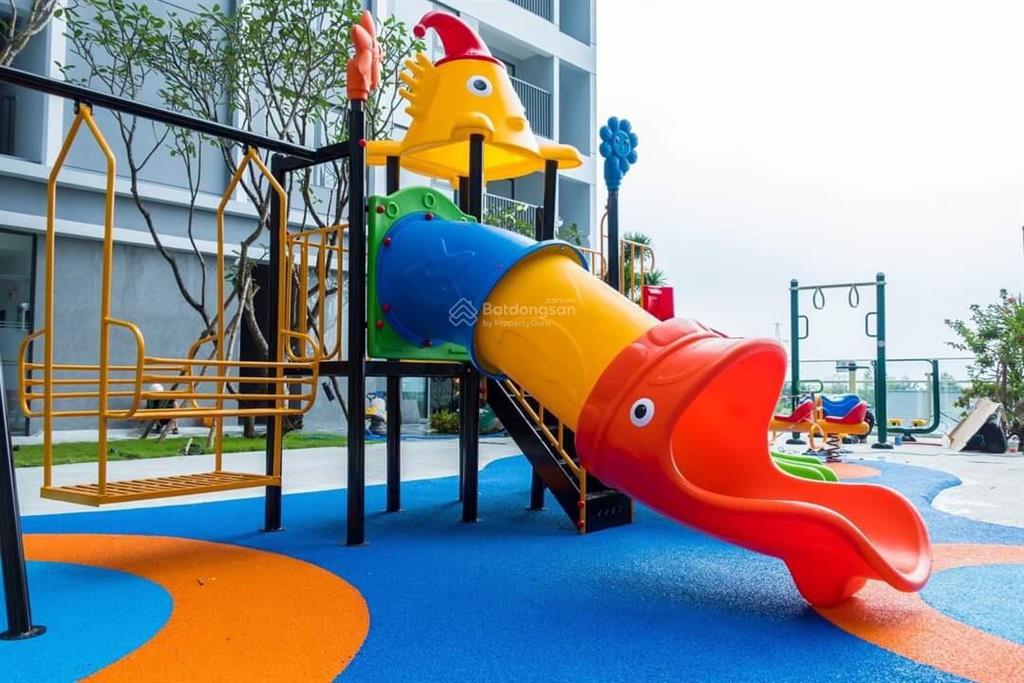 Hot!!! căn góc đẹp rivana  view hồ bơi  block b  tầng 9  2pn 2wc  full nội thất  sổ hồng