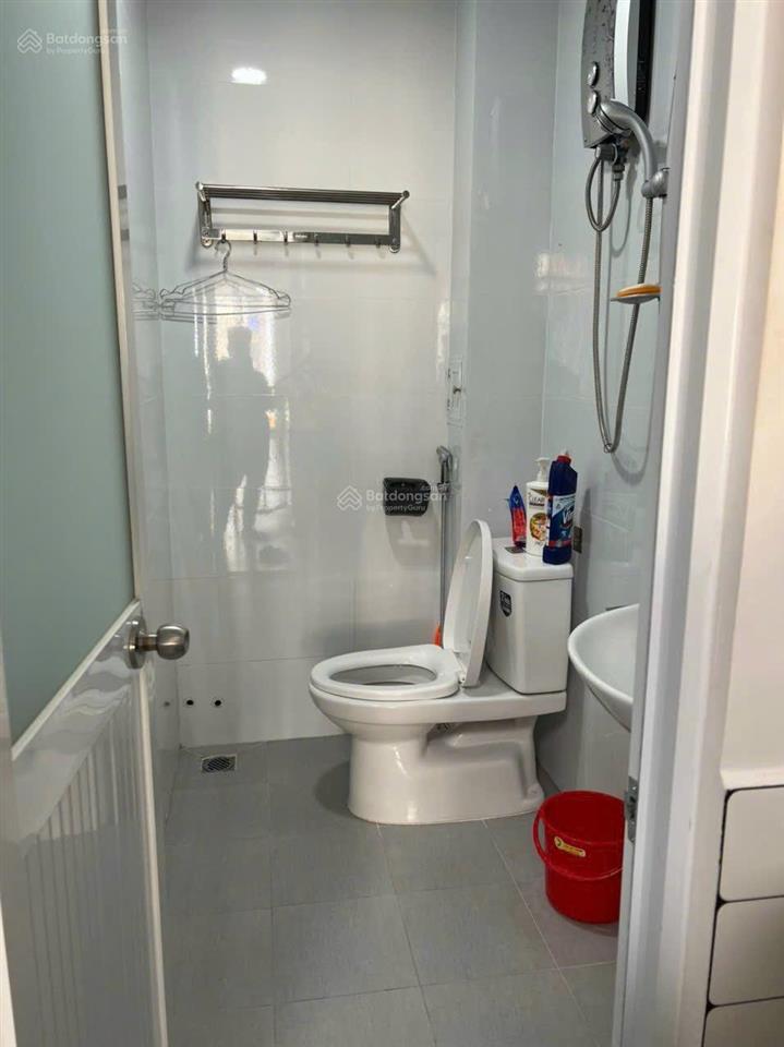 9 triệu  nhà đẹp hẻm 36 huỳnh thiện lộc, tân phú có 2pn.