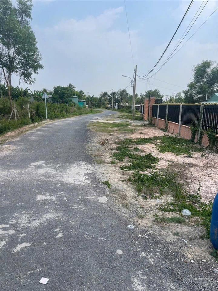 Cần bán 1000m2 đất thổ cư củ chi.