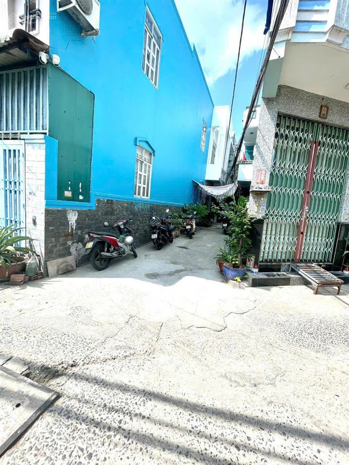 Bán nhà hẻm 4m đường phú định p16 q8 (phường phú định), 1 trệt 1 lầu  2pn, sổ riêng, xd kiên cố