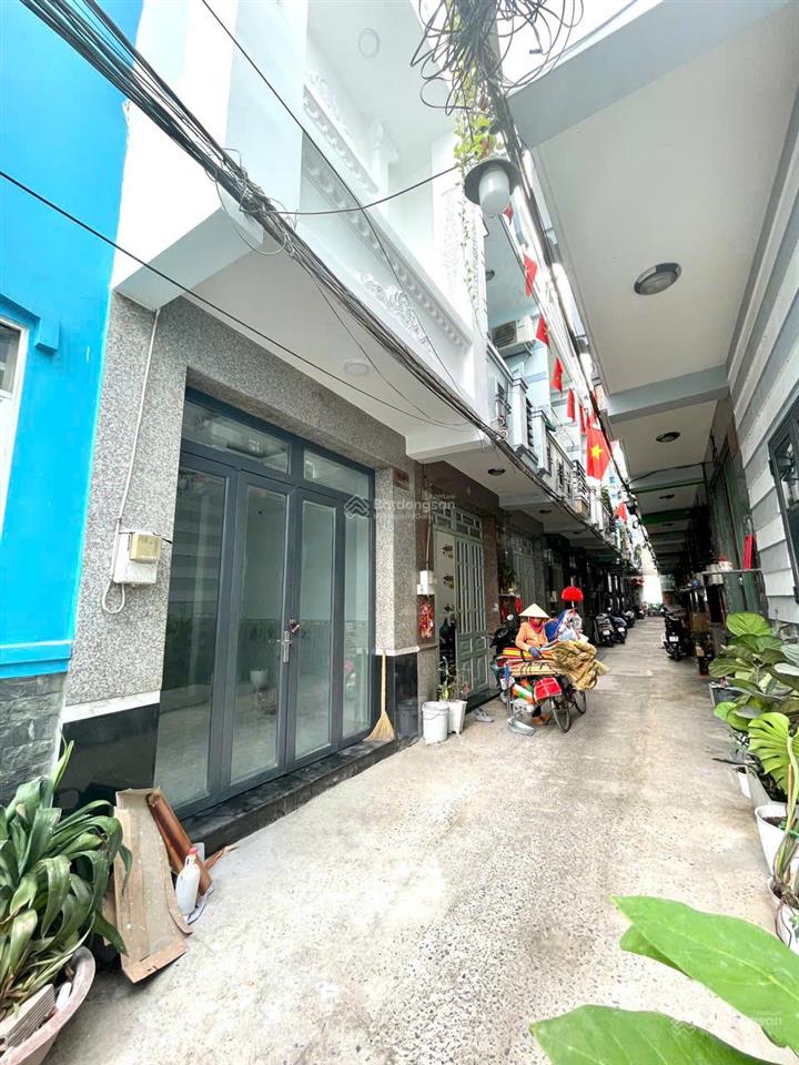 Bán nhà hẻm 4m đường phú định p16 q8 (phường phú định), 1 trệt 1 lầu  2pn, sổ riêng, xd kiên cố
