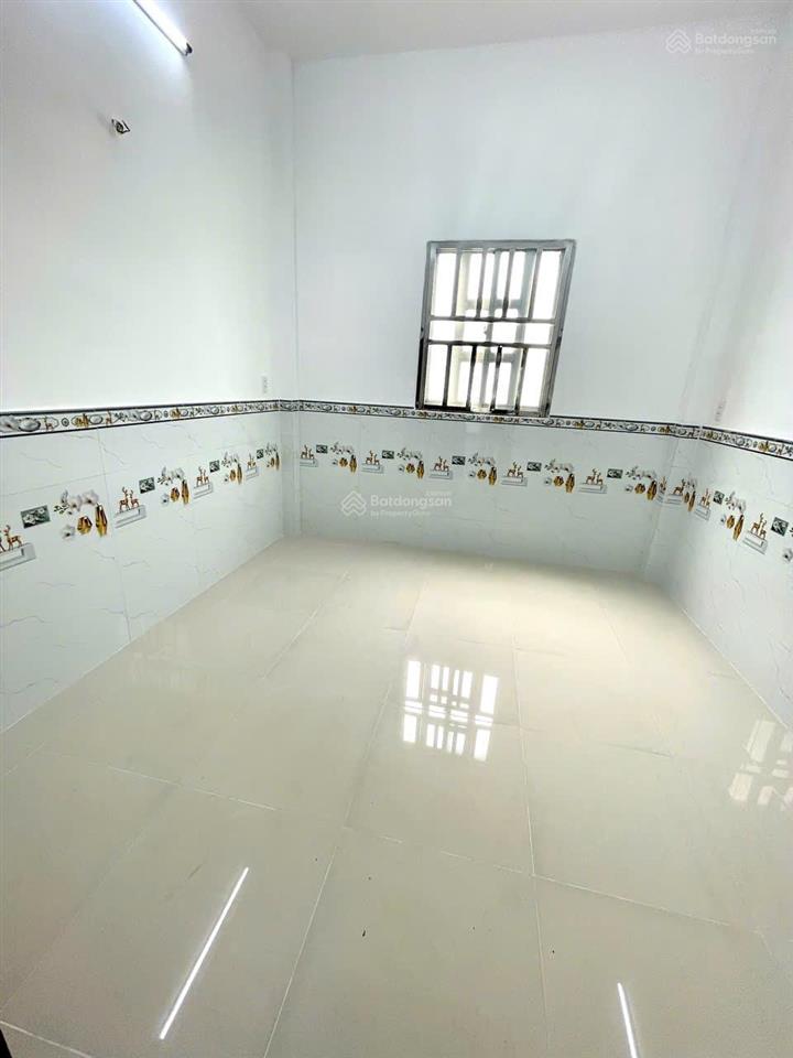 Bán nhà hẻm 4m đường phú định p16 q8 (phường phú định), 1 trệt 1 lầu  2pn, sổ riêng, xd kiên cố