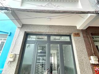 Bán nhà hẻm 4m đường phú định p16 q8 (phường phú định), 1 trệt 1 lầu  2pn, sổ riêng, xd kiên cố