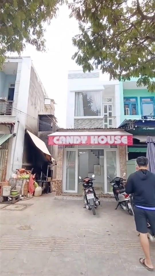 Bán nhà mặt tiền đường hồng bàng, p.12, q.6  vị trí kinh doanh tốt