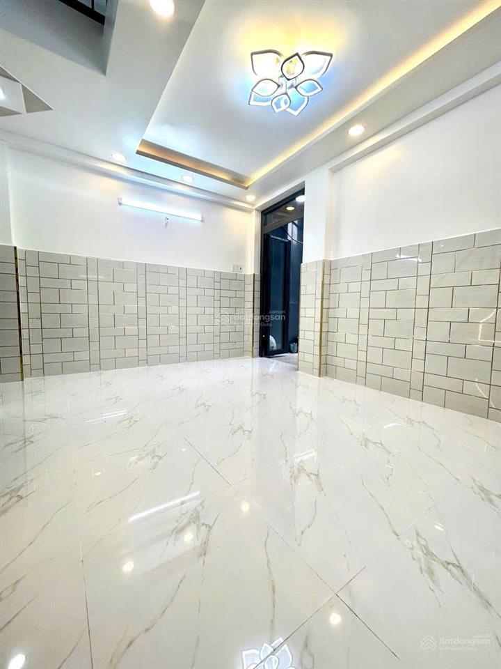 Bán nhà mới 100% phú định, p16, q8  1 trệt 2 lầu, 4pn, sổ hồng riêng, hẻm 3m thông, giá 3,98 tỷ