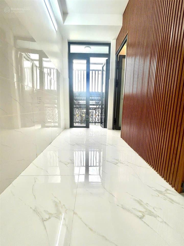Bán nhà mới 100% phú định, p16, q8  1 trệt 2 lầu, 4pn, sổ hồng riêng, hẻm 3m thông, giá 3,98 tỷ
