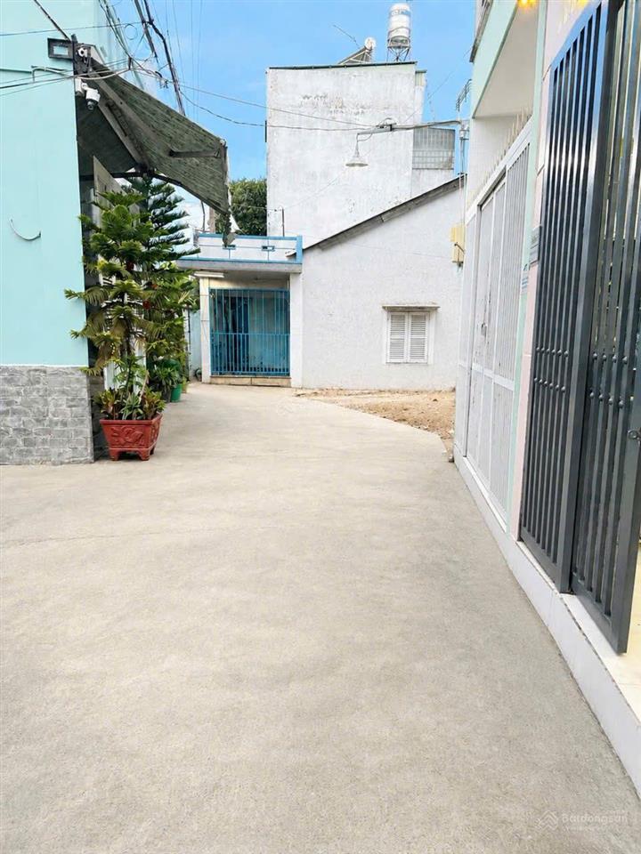 Bán nhà mới đẹp đường phú định, phường 16, quận 8  sổ hồng hoàn công
