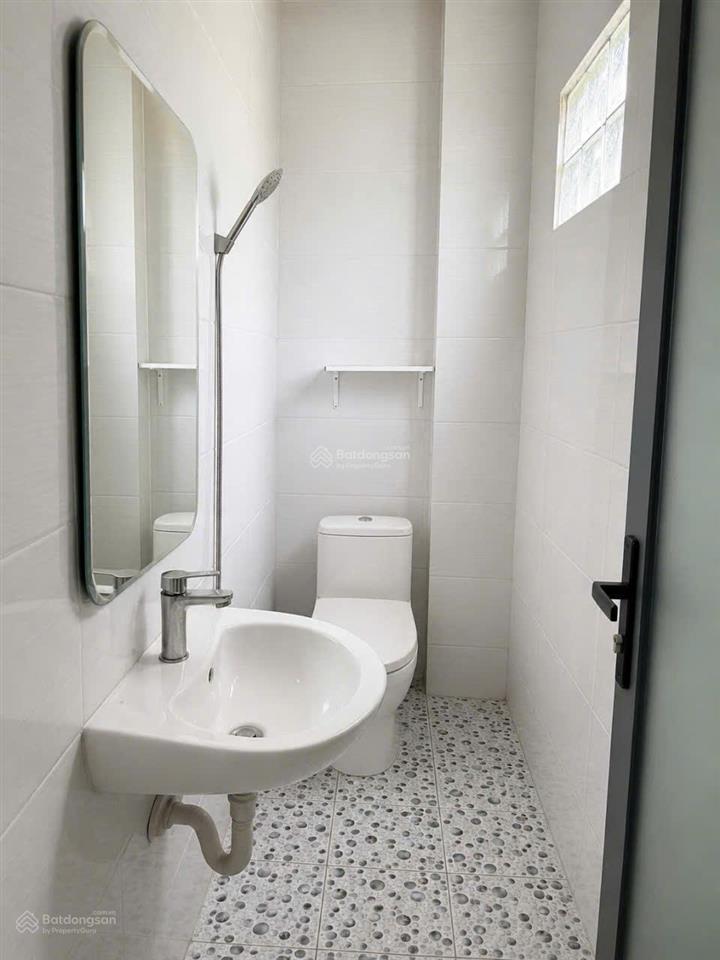 Bán nhà mới đẹp đường phú định, phường 16, quận 8  sổ hồng hoàn công