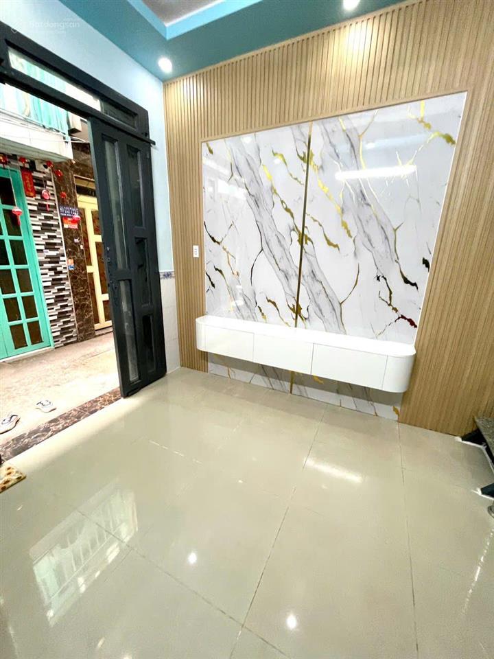 Bán nhà chính chủ đường phú định, p.16, q.8  3x5,5m  1 trệt 1 lầu  giá chỉ 1 tỷ 280