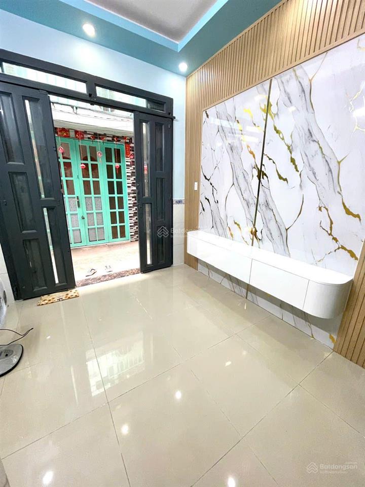 Bán nhà chính chủ đường phú định, p.16, q.8  3x5,5m  1 trệt 1 lầu  giá chỉ 1 tỷ 280
