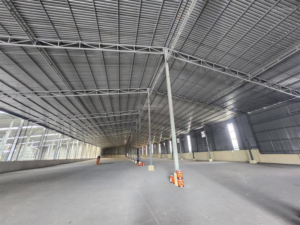 Nguyên cụm kho xưởng 1300m2 + đất 6000m2 tt quận 9