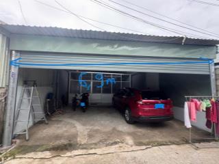 Gấp bán đất tặng nhà đường xe hơi gần vinhome  chính chủ