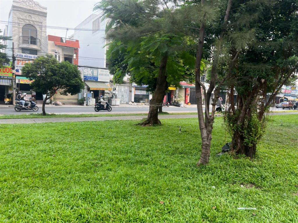 Nhà bán 3,5 lầu hẻm 3,5m đường lưu chí hiếu, tân phú. cách mặt tiền 30m