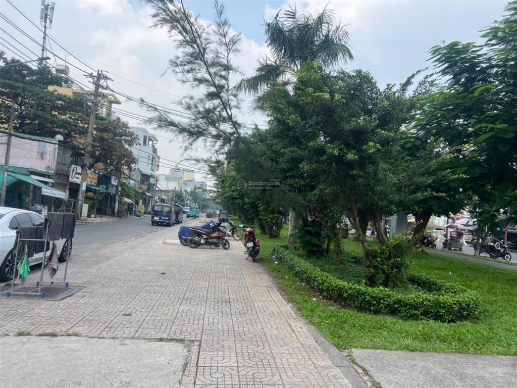 Nhà bán 3,5 lầu hẻm 3,5m đường lưu chí hiếu, tân phú. cách mặt tiền 30m