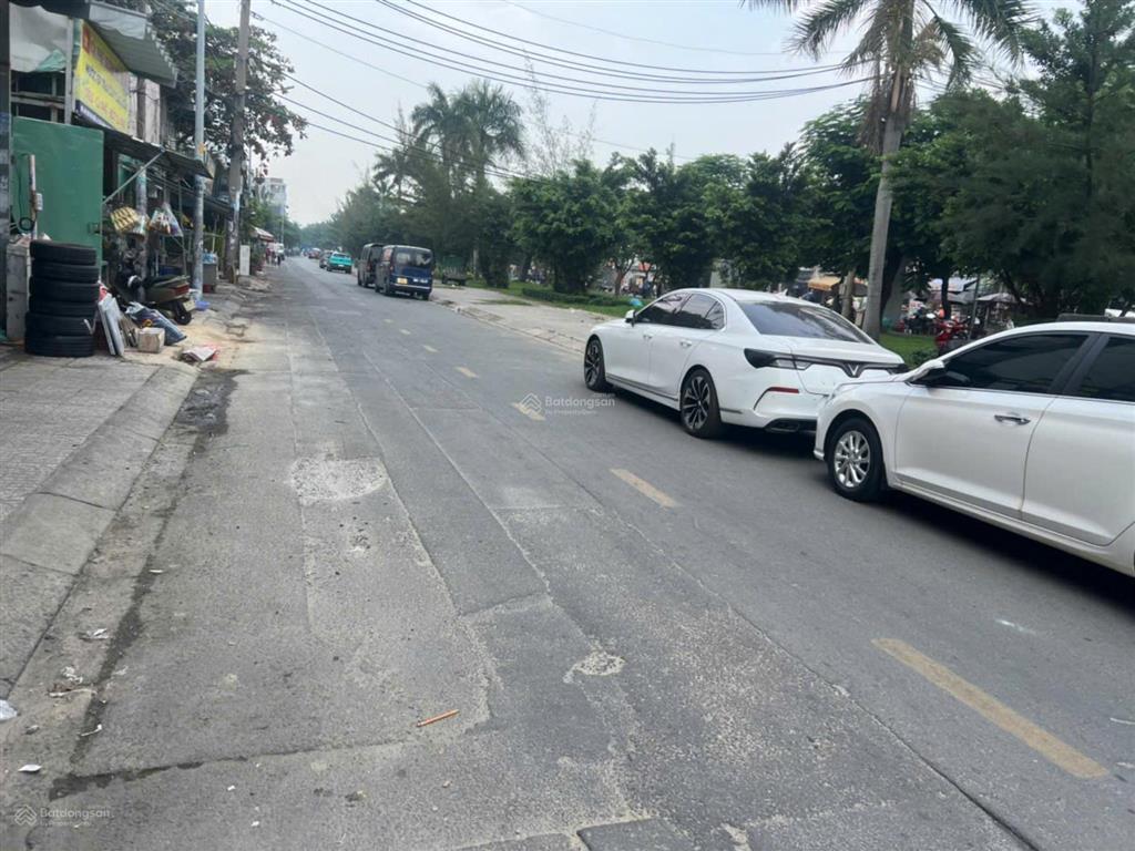 Nhà bán 3,5 lầu hẻm 3,5m đường lưu chí hiếu, tân phú. cách mặt tiền 30m
