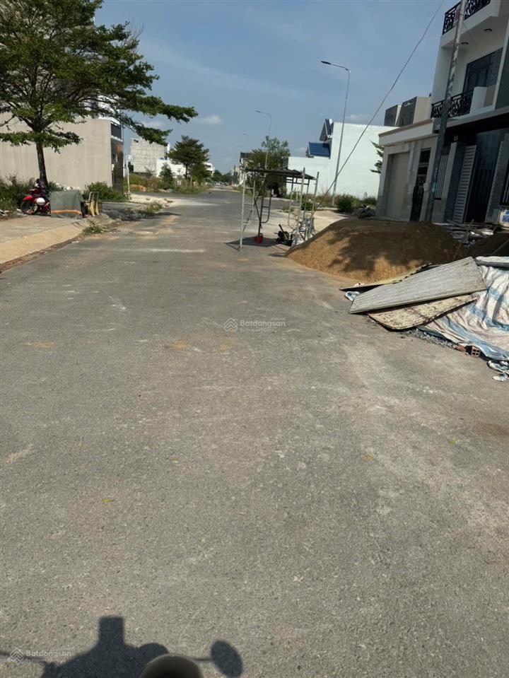 Đường 10a kdc tân đô 6x19m. giá chốt 1 tỷ 450 triệu, không thương lượng