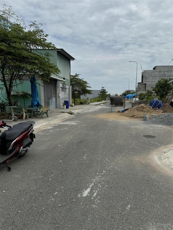 Đường 10a kdc tân đô, 6x17.5 giá bán 1 tỷ 550 triệu, sổ hồng riêng, gần nhà hàng, hồ sinh thái