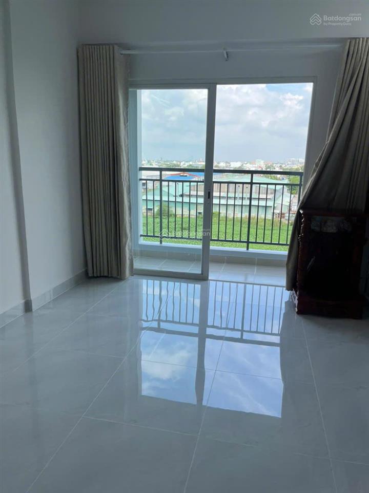 Bán căn hộ ehome 3 nhà mới 99%, giá cực chất 2,85 tỷ, 62m2, 2pn, 2wc có ban công