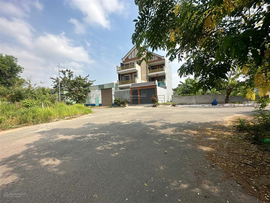 Cho thuê đất 172m2 giá 5triệu/tháng  kdc vĩnh phú 1  p. bình hòa  tp. hcm