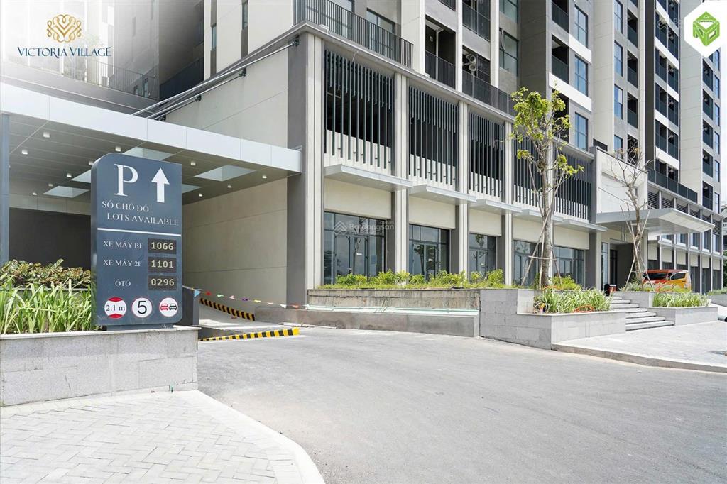 Bán căn 2pn diện tích 64.5m2 giá 6 tỷ (bao gồm vat, pbt).  0909 772 *** thu ngân