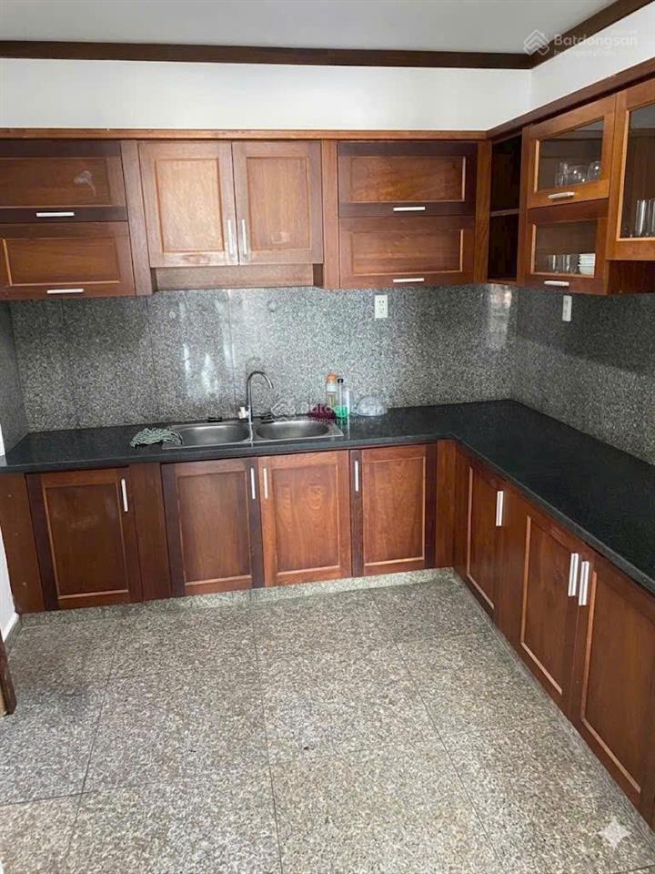 Cho thuê căn hộ chung cư hoàng anh thanh bình q.7 dt 113.7m2 có 3pn 2wc nội thất dính tường 14 tr