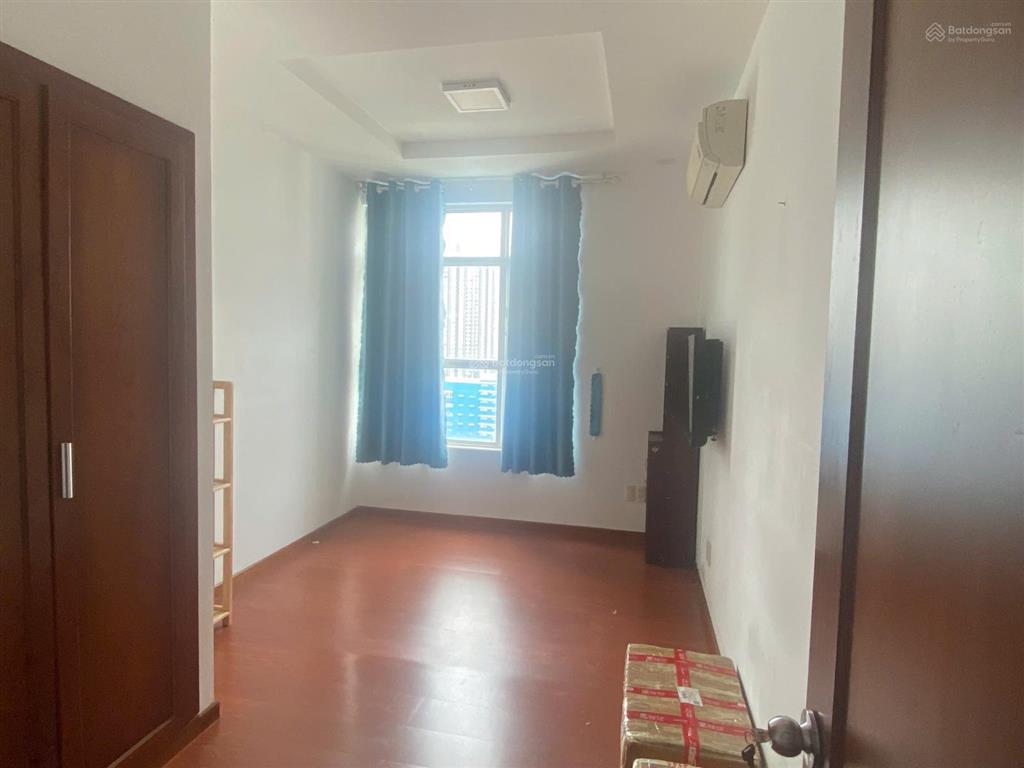 Cho thuê căn hộ chung cư hoàng anh thanh bình q.7 dt 113.7m2 có 3pn 2wc nội thất dính tường 14 tr