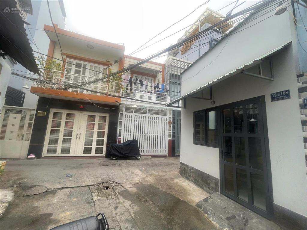 Nhà góc 2 mặt hẻm  full mới  dọn vào ở ngay