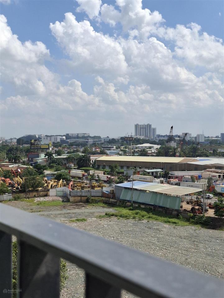 Căn hộ bcons avenue 1pn tầng 8 view cù lao tân vạn giá thuê 5tr/tháng giao nhà ngay.