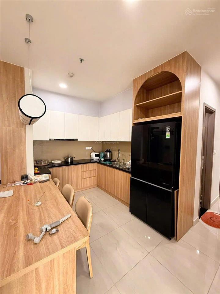 Cho thuê 3pn full nội thất đẹp ht pearl, giá thuê 11tr/tháng. tầng cao view thoáng