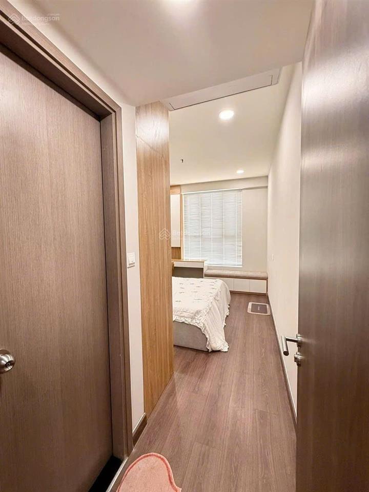 Cho thuê 3pn full nội thất đẹp ht pearl, giá thuê 11tr/tháng. tầng cao view thoáng