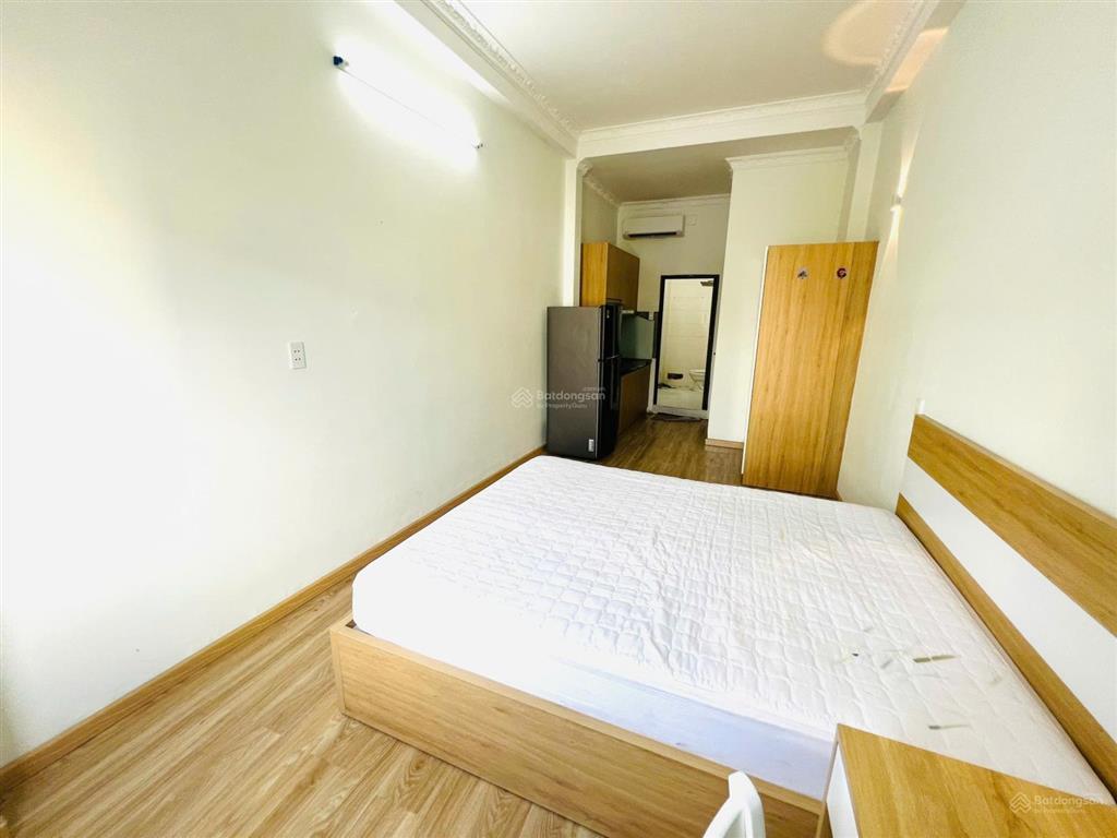 Cho thuê chdv full nội thất, tự do tại 122 hoàng văn thụ, phú nhuận