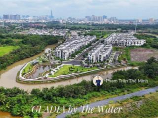 Nhà phố liên kế vườn 41.052 tỷ full đầy đủ nội thất đường 25m. nhà mới 100% mua trực tiếp cđt