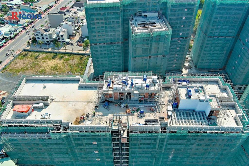 Elysian  chuyển nhượng 2pn  80.58m2 view trọn nội khu hồ bơi, bàn giao htcb có bếp. giá 5.750 tỷ
