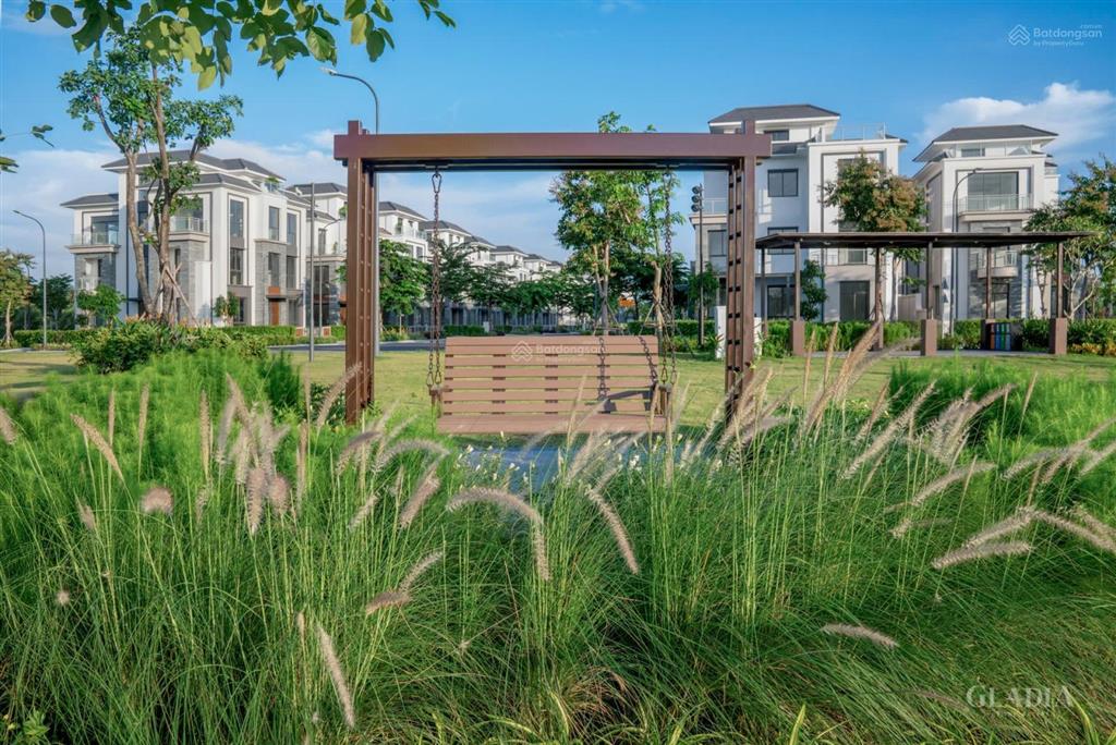 Gladia by the waters siêu phẩm nhà phố liên kế vườn đường 25m. dtxd 224.6m2 kết cấu 1 trệt 3 lầu